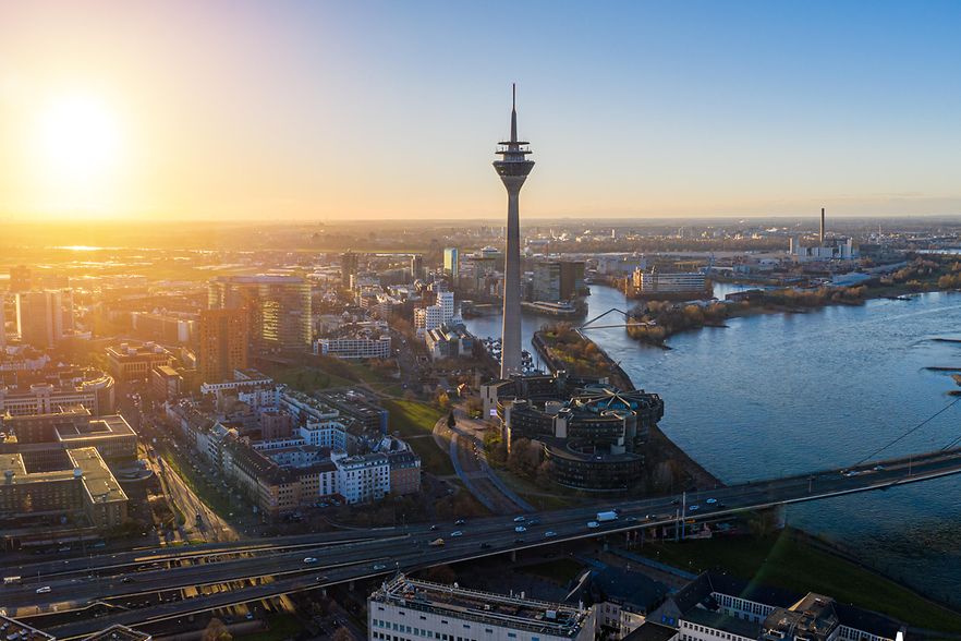 AdobeStock_403105052_engel.ac_Düsseldorf